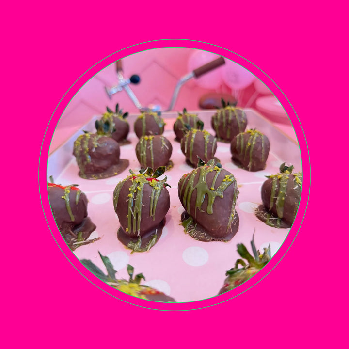 Dubai Chocolate Covered Strawberries - Drip n Dip